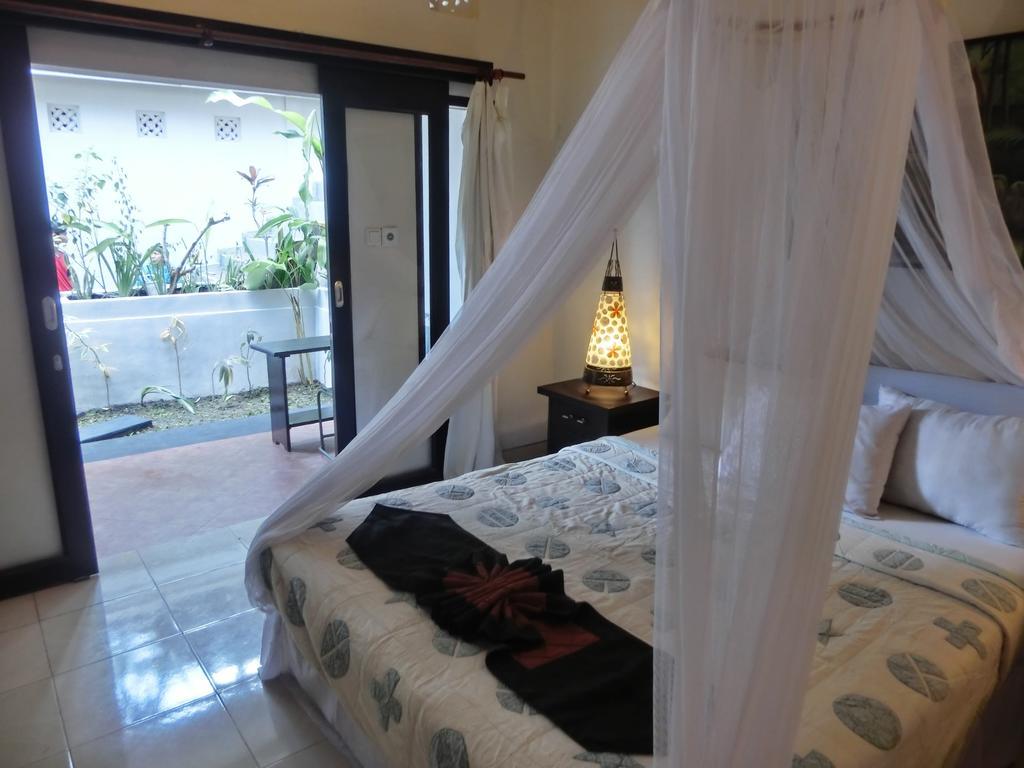 Latugu Homestay Ubud Esterno foto